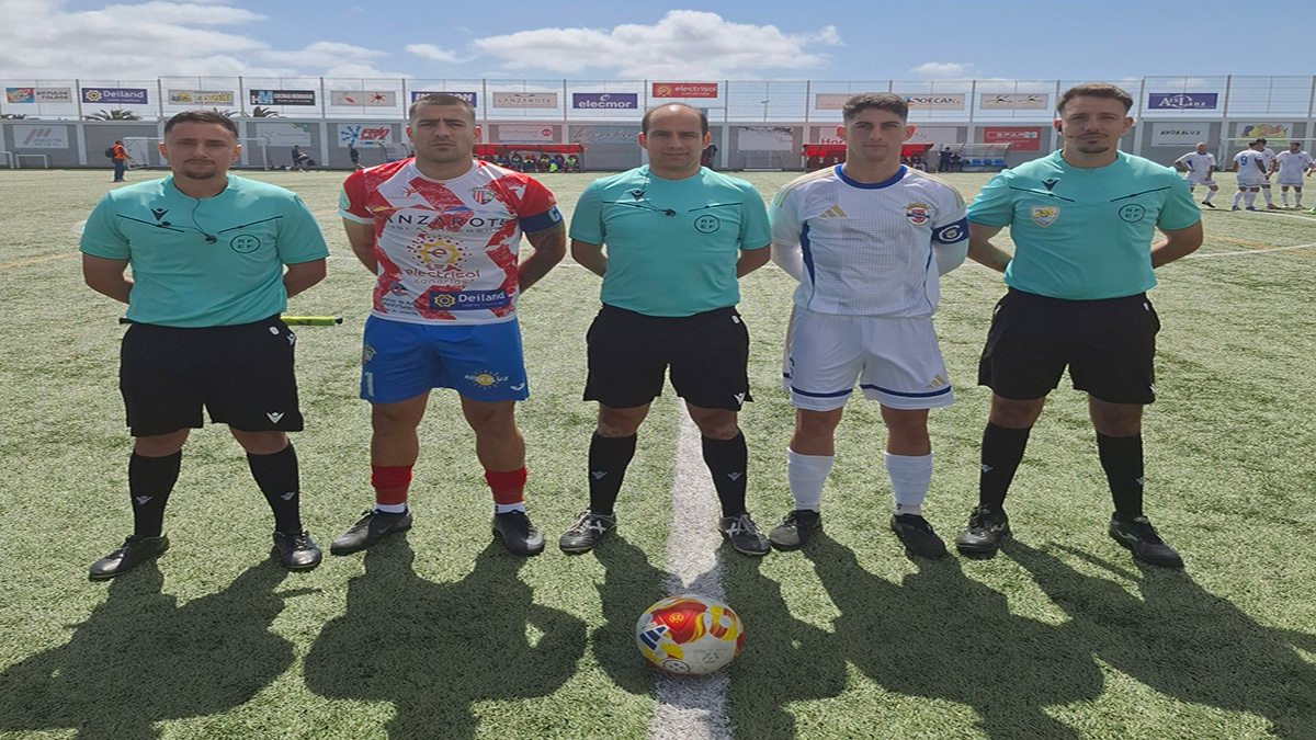 El San Bartolomé rompe su mala racha y vence al Tenisca con autoridad (3-1)