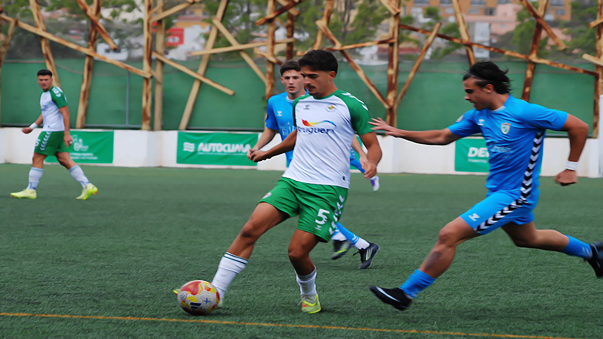 El Unión Sur Yaiza cae 2-1 ante la UD Villa de Santa Brígida en los últimos instantes