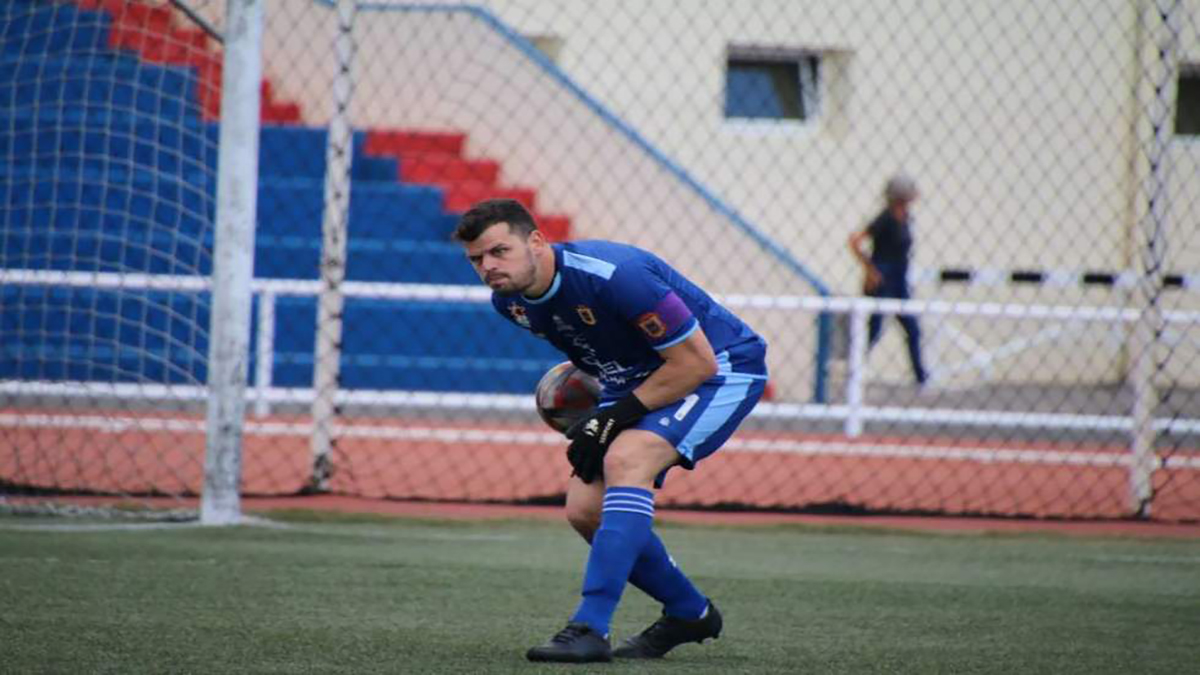 Alejandro Martín renueva con la UD Lanzarote hasta 2027 y encara la recta final de su recuperación